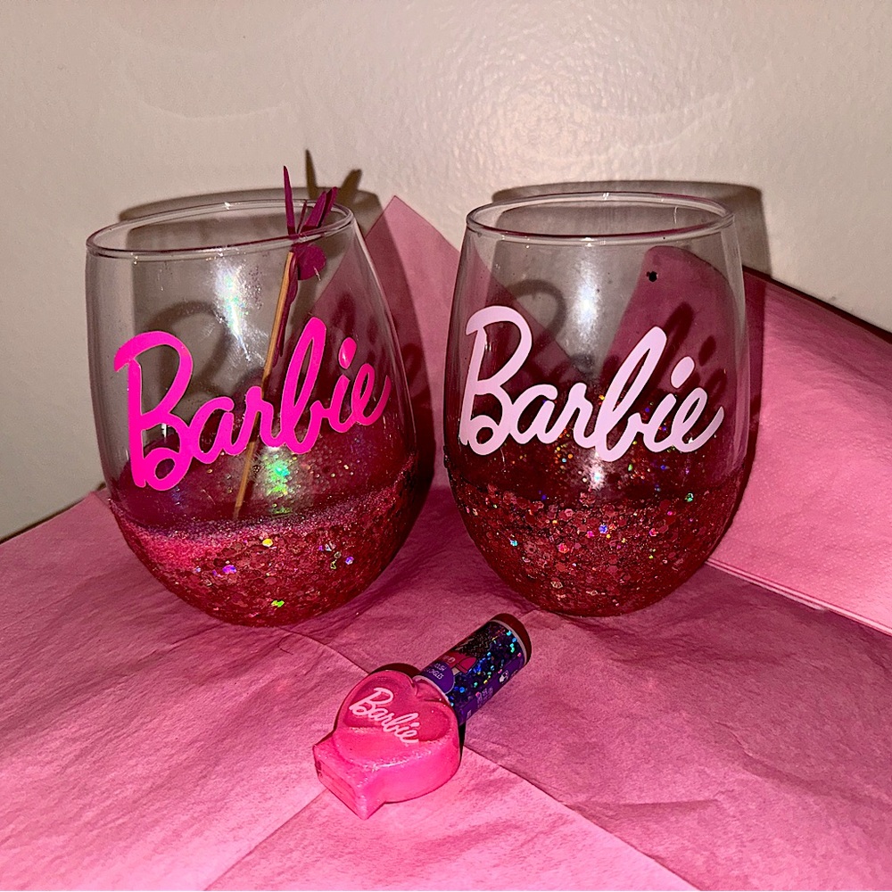 BARBIE Pink Glitter Wine Glasses - Set of 2